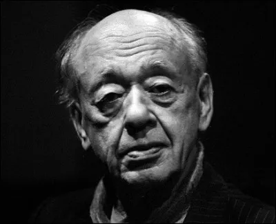 Qui est ce dramaturge, auteur de cette citation : ''Les racines des mots sont-elles carrées ?'' ?