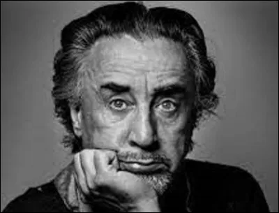 Qui est cet écrivain, auteur du roman ''Les Racines du ciel'' ?