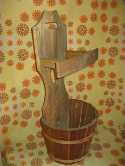 La marque de plomb que l'on mettait aux pièces de drap vérifiées avait pour nom...