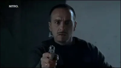 Et pour finir, comment s'appelle cet acteur, star de la série TV allemande ''Alerte Cobra'' (''Alarm für Cobra'') ?