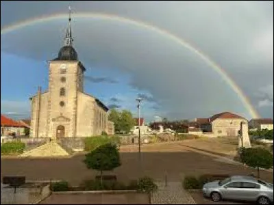 Nous sommes &agrave; 8 kilom&egrave;tres de Lun&eacute;ville, &agrave; Marainviller. Village de Lorraine, travers&eacute; par la Vezouze, il se situe dans le d&eacute;partement ...