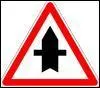 Cette signalisation indique :