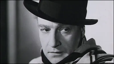 Qui est ce dramaturge, auteur du roman ''Mémoires d'un tricheur'' ?