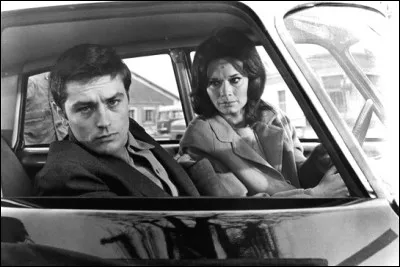 Delon tourne en 1964 sous la direction d'Alain Cavalier. Quel est ce film un peu à part dans sa carrière ?