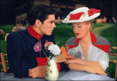 Dans quel film Delon et Schneider, qui se détestent au départ, devront composer ensemble ?