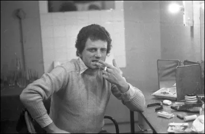 Jacques Martin naît en juin. Il a eu plusieurs carrières, notamment au cinéma, mais il est également connu en tant quanimateur de radio et de télévision. Laquelle de ces émissions na-t-il pas présentée ?