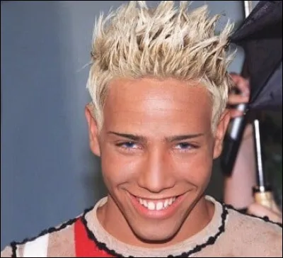 Quelle émission de téléréalité a fait connaitre Steevy Boulay ?