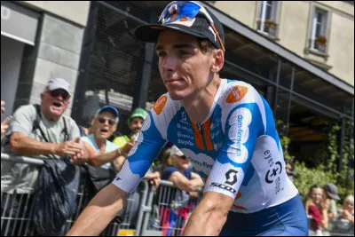 Qui est ce coureur cycliste ?
