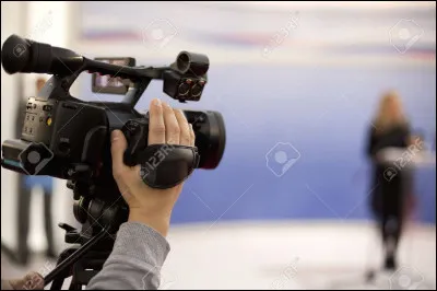 Quel chanteur n'a jamais joué dans un film ou une série ?