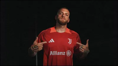 Quel est le nom de ce gardien de but italien évoluant à la Juventus ?