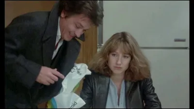 Dans quel film est-il Robert Avranches, un garagiste, qui rencontre Donatienne (Nathalie Baye) dans un train ?