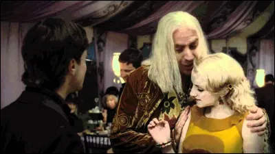 Quel est le métier de Xenophilius Lovegood ?