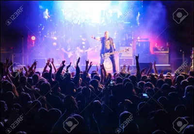 As-tu déjà chanté sur scène ?