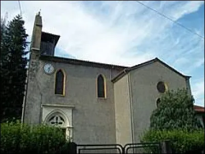 Ici vous avez l'église Saint-Jacques, à Payssous. Petit village Haut-Garonnais de 83 habitants, il se situe dans l'ex région...