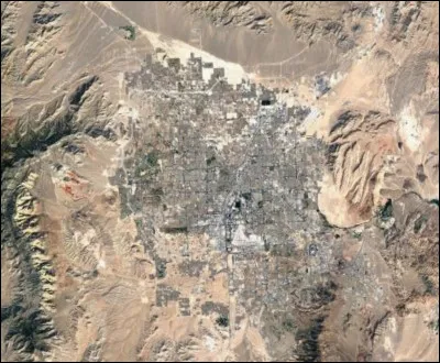 Comment s'appelle la ville en photo ?