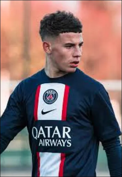 Quel est le nom de ce milieu offensif du Paris Saint-Germain ?
