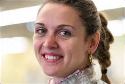 Quelle est sa spécialité au sein de l'escrime ?