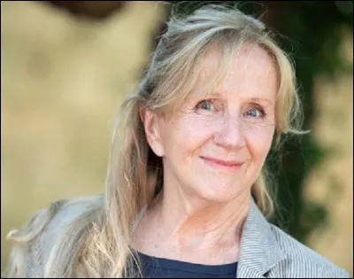 Dans quel film ''Hélène Vincent'' joue-t-elle le rôle de ''Mme Marielle Le Quesnoy'' ?