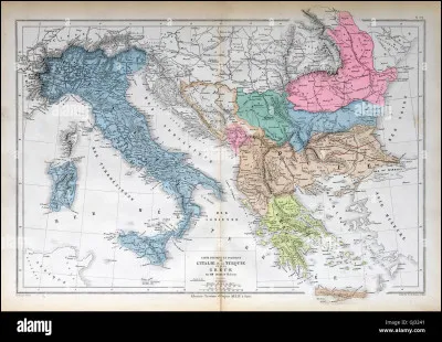 Comment est souvent surnommée l'Italie ?