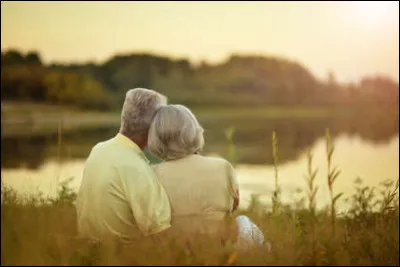 Vous commencez &agrave; prendre de l'&acirc;ge, si vous ignorez que, depuis 1999, "chasse-neiges" est d&eacute;sormais admis comme &eacute;tant le pluriel de chasse-neige", que dire ?