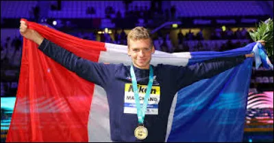 Combien de médailles d'or sont obtenues par Léon lors des JO de Paris ?