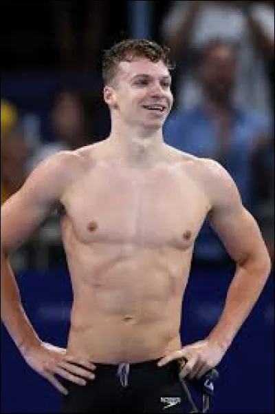 De laquelle de ces nages n'est-il pas expert ?