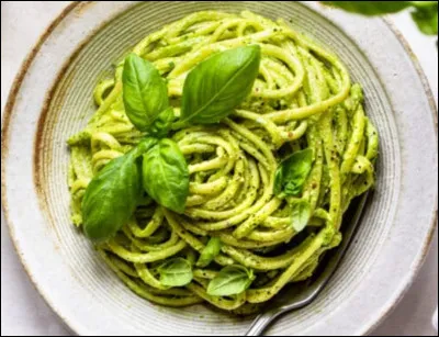 Si je vous dis "basilic, pignons et parmesan", vous me répondez...