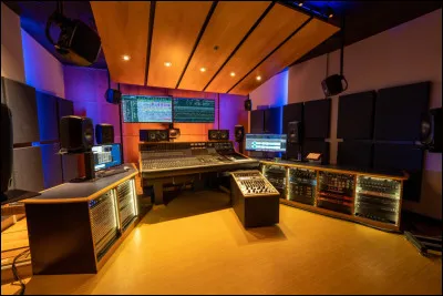 Quel studio a produit les courts métrages animés originaux de la Panthère Rose ?