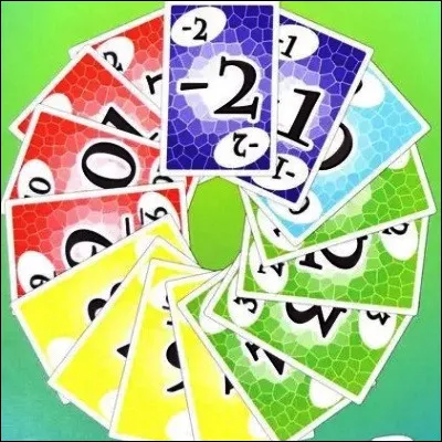 Dans quel jeu peut-on éliminer des cartes, dune valeur de -2 à +12, en alignant trois cartes identiques ?