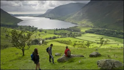 Si je suis à Lake District, où suis-je aussi ?