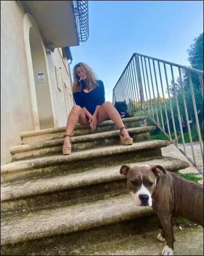 Quelle candidate de télé-réalité soutient beaucoup la cause animale ?