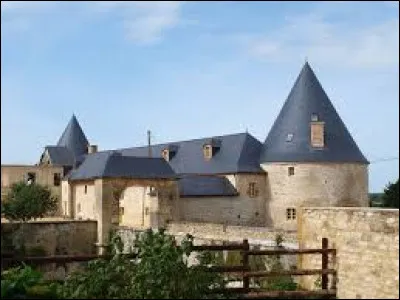 Je vous emmène maintenant à la découverte du château de Charbogne. Village de l'arrondissement de Vouziers, sur les bords du ruisseau de Saint-Lambert et de la Foivre, il se situe dans le département ...