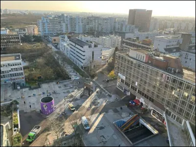 Préfecture d'Essonne ayant connu une fusion administrative en 2018 :