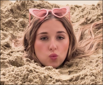 Quel est le jour de l'anniversaire d'Helena ?