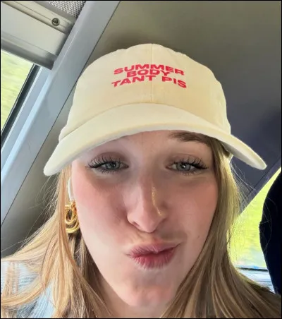 Comment ses deux singles sortis le 21 juin 2024 dans son double single "Pas de seum pour le summer" s�intituent-ils ?