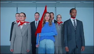 Comment son tube qui parle des relations toxiques et des red flags s�intitue-t-il ?