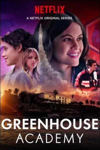 Combien y a-t-il de clans dans la série « Greenhouse Academy » ?