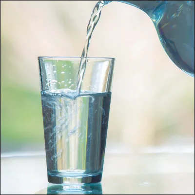 Un être humain peut survivre quinze jours sans boire de l'eau :