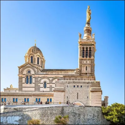 La "Bonne Mère" est le surnom de la basilique Notre-Dame-de-la-Garde :