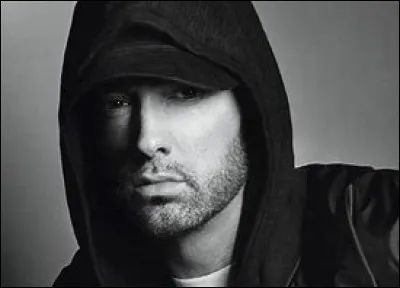 De quelle chanson provient ce couplet : 
''L'âme s'échappe, à travers ce trou qui devient un gouffre,
Ce monde est mien à prendre,
Faites-moi roi, et nous avancerons vers un nouveau monde
Une vie normale, c'est ennuyant, mais être une superstar, c'est près du post-mortem...'' ?