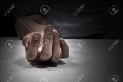 Si vous voyez une personne morte, que faites-vous ?