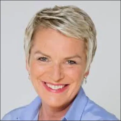 Née en 1963, Élise Lucet est une journaliste d'investigation, rédactrice en chef, présentatrice de télévision et productrice. De ces trois émissions, laquelle ne présente-t-elle pas ?