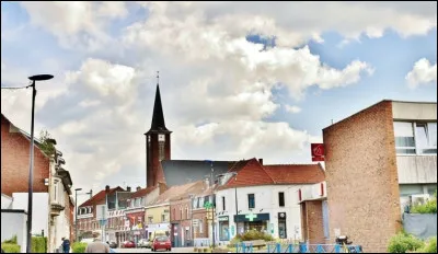 Quelle est cette commune du Pas-de-Calais dont certains puits de grisou sont encore exploités ?