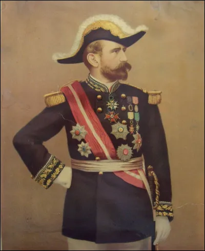 La chanson est créée dans un contexte d'absence de majorité stable au Parlement. "En r'venant d'la r'vue" est une satire de la petite bourgeoisie, de quelle année est-elle ?