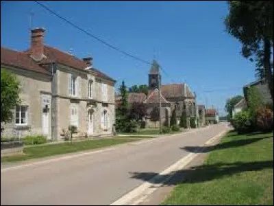 Petit village Aubois de 50 habitants, Fresnay se situe dans l'ex région ...