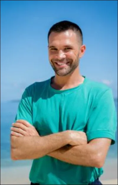 Comment s'appelle ce candidat ?