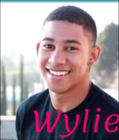 Wylie : Comment s'appelle sa mère ?