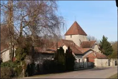 Je vous emmène maintenant à Donnement. Petit village Aubois de 73 habitants, il se situe en région ...