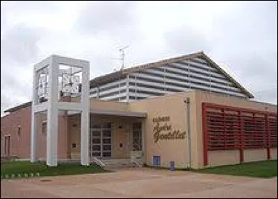 Ville de la métropole Toulousaine, traversée par l'Hers-Mort, Fonbeauzard se situe dans le département ...