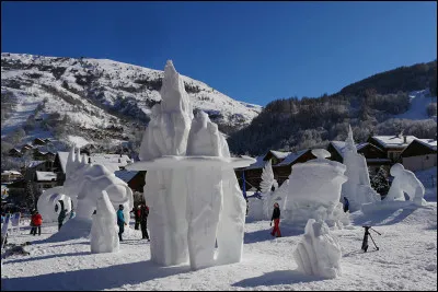 En 2025, dans quelle région aura lieu le concours International de Sculptures sur Glace en France ?